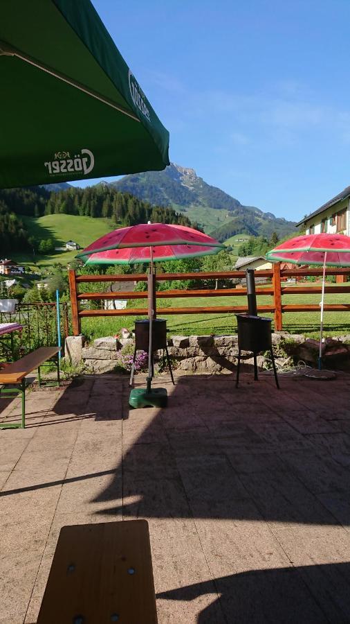 Gasthof Schonblick Hotel Russbach am Pass Gschütt Eksteriør billede